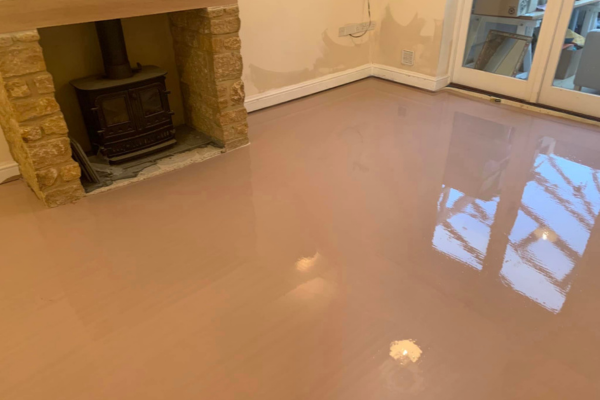 Flowscreed Southwest - floor levelled using flow screed in a residential property