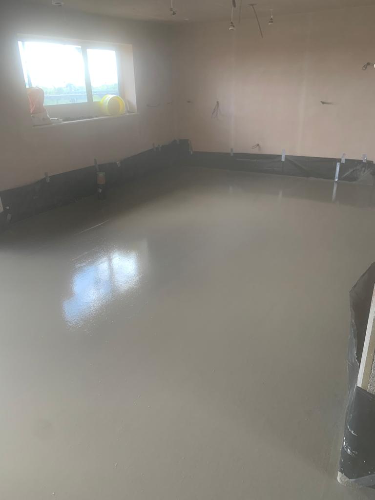 Flow screed Southwest - floor screed levelled